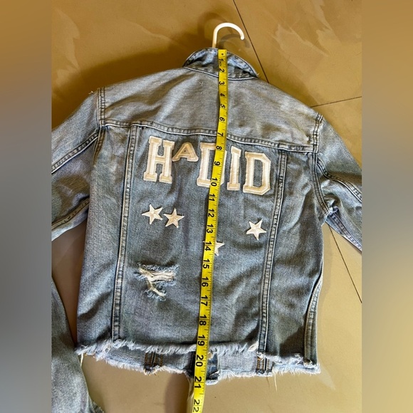 Jean jacket Hadid denim jacket with white stars. logo HADID on the back - Picture 9 of 16
